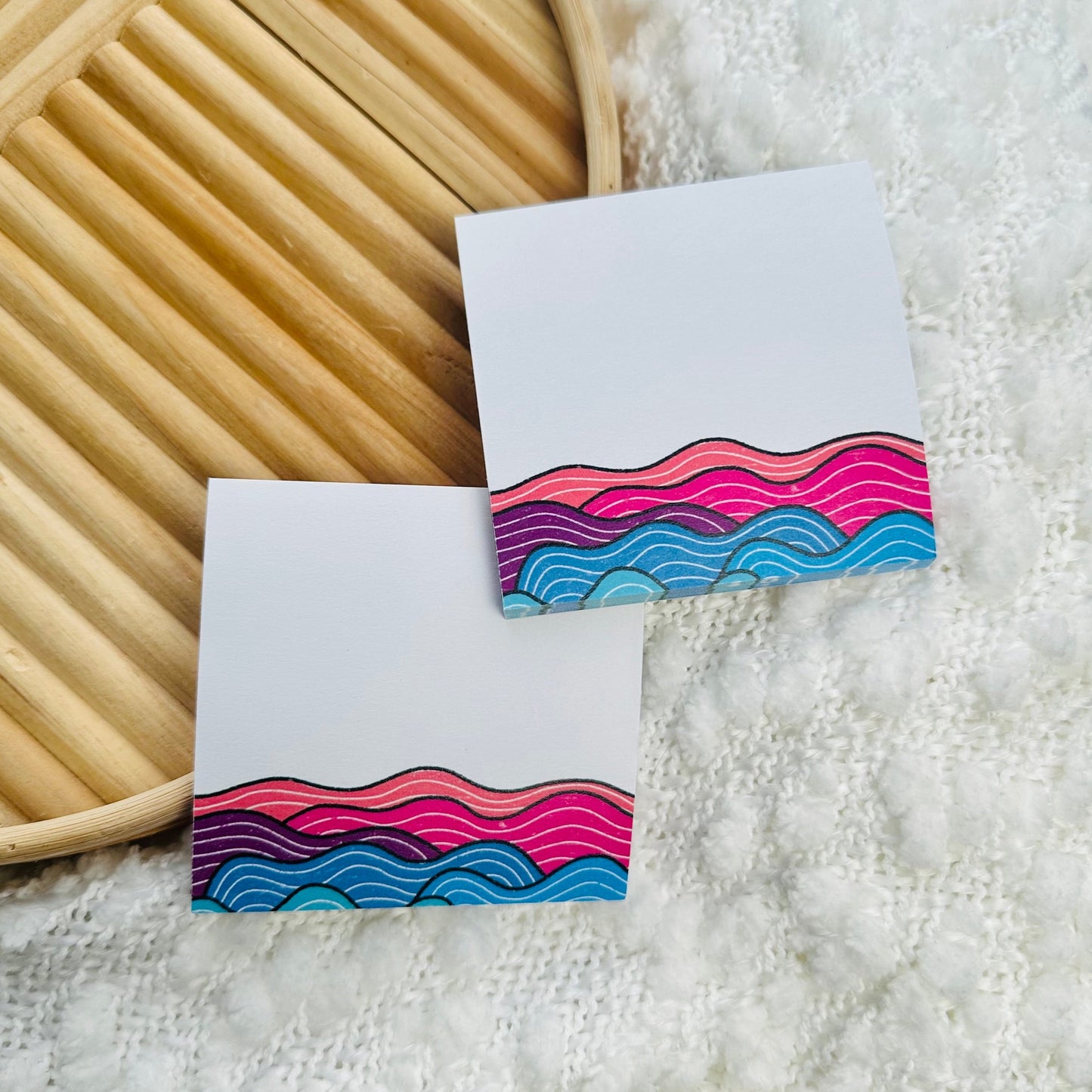 VIBRANT WAVES